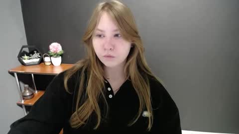 Veronica online show from February 2025 07:22:02 AM