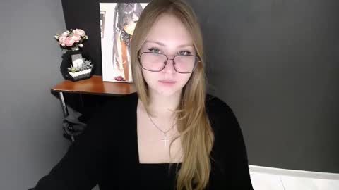 Veronica online show from November 2025 07:52:02 AM