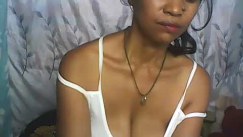 Snapshot of cute_moll chatting on January 2025 11:43:02 AM murielle online show from January 2025 11:43:02 AM