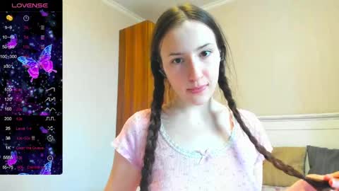 cute_nana2 online show from April 2026 12:02:01 AM