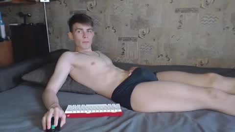 Oliver online show from October 2025 07:06:01 AM