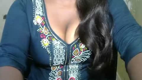 alia online show from April 2026 01:43:01 AM