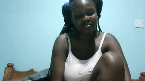 cute_roxie online show from February 2025 09:15:02 PM