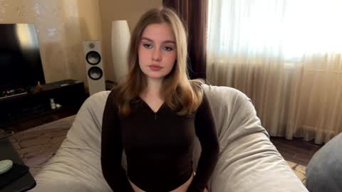 Ksenya online show from March 2025 05:00:02 AM