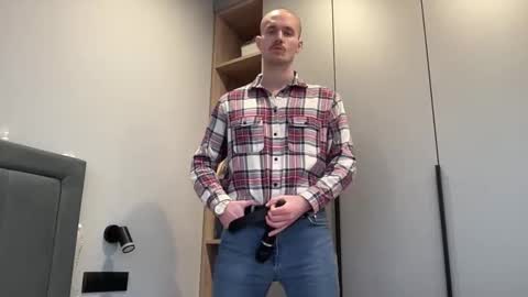 cute_skywalker online show from December 2025 10:11:01 AM