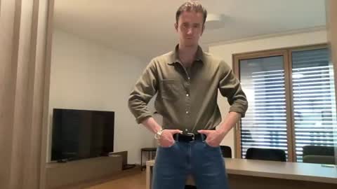 cute_skywalker online show from July 2026 03:38:01 PM