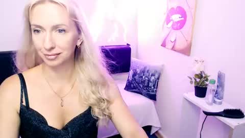 Snapshot of cute_smile_shy chatting on July 2026 09:49:02 PM cute_smile_shy online show from July 2026 09:49:02 PM