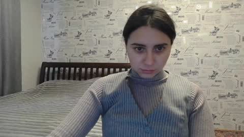 cute_strawberry_ online show from January 2025 10:21:02 AM