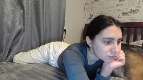 cute_strawberry_ online show from January 2025 06:16:02 PM