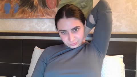 cute_strawberry_ online show from February 2025 07:47:02 PM