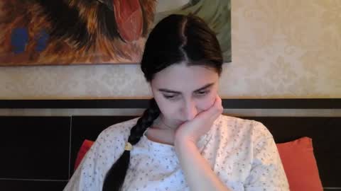 cute_strawberry_ online show from March 2025 05:36:02 PM