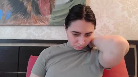 cute_strawberry_ online show from March 2025 09:44:01 AM
