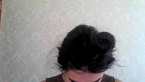 cute_strawberry_ online show from September 2025 08:38:01 AM