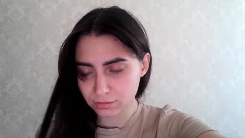 Snapshot of cute_strawberry_ chatting on November 2025 09:07:02 AM cute_strawberry_ online show from November 2025 09:07:02 AM