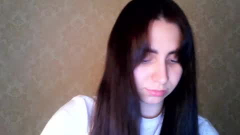 Snapshot of cute_strawberry_ chatting on November 2025 07:21:01 PM cute_strawberry_ online show from November 2025 07:21:01 PM