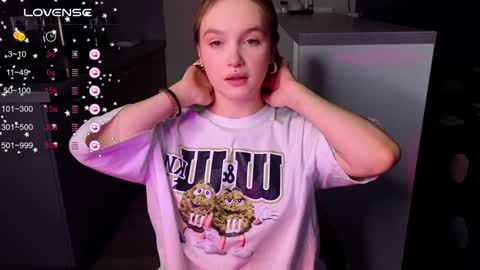 Snapshot of cute_summer_breathe chatting on December 2024 01:06:01 PM Sue online show from December 2024 01:06:01 PM