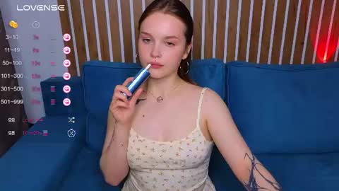 Snapshot of cute_summer_breathe chatting on June 2026 11:07:01 PM Sue online show from June 2026 11:07:01 PM