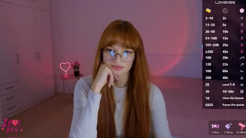 Ariel online show from October 2025 03:02:02 PM