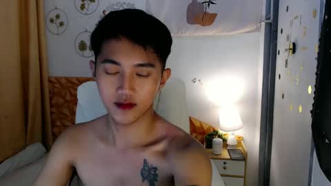 Steph online show from March 2025 11:01:02 PM