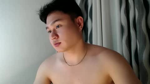 cuteasianlee online show from February 2026 04:03:02 PM