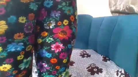 Cuteberry87 online show from November 2025 07:27:01 AM