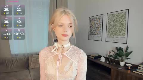 Snapshot of cutebrutality chatting on October 2025 07:53:01 AM Alice online show from October 2025 07:53:01 AM