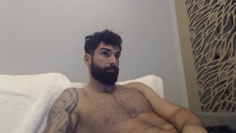 cuteeboy online show from January 2025 10:46:02 PM