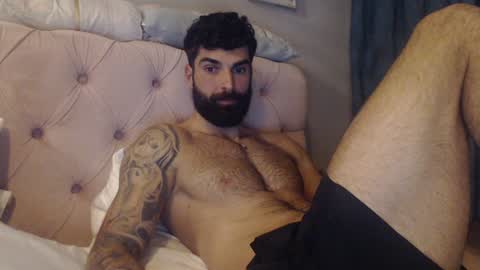 cuteeboy online show from January 2025 05:14:01 PM