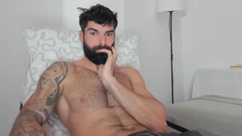 cuteeboy online show from February 2025 07:07:02 AM