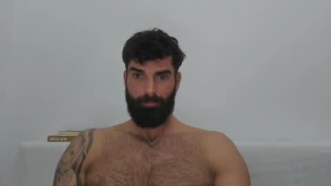 cuteeboy online show from February 2025 05:18:02 PM