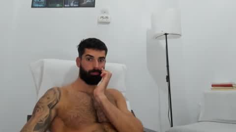 cuteeboy online show from October 2025 08:15:02 AM