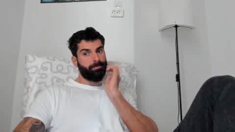 cuteeboy online show from November 2025 09:04:02 AM