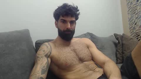 cuteeboy online show from February 2026 09:19:02 AM