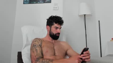 Snapshot of cuteeboy chatting on June 2026 06:48:02 AM cuteeboy online show from June 2026 06:48:02 AM