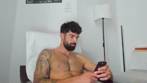 cuteeboy online show from July 2026 03:36:02 PM