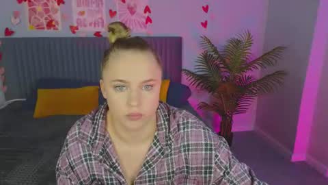 Snapshot of cutefever chatting on June 2026 12:57:02 AM Amyy online show from June 2026 12:57:02 AM