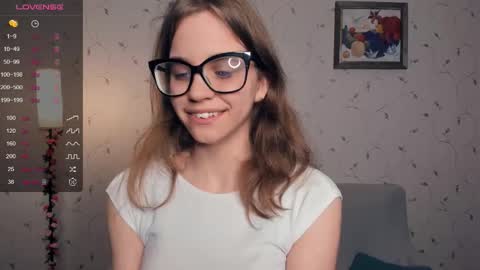 Melisa online show from October 2025 07:25:01 PM