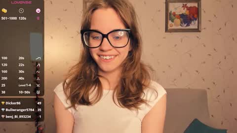 Melisa online show from November 2025 08:27:02 PM