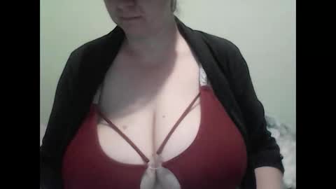 Jessy online show from February 2026 06:00:02 AM