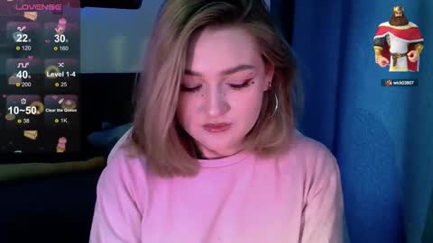 cutepie33 online show from October 2025 06:44:01 AM