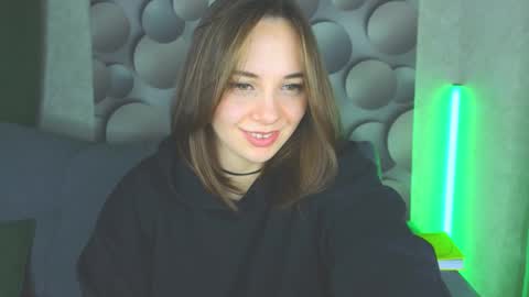 cutesmile sharon online show from February 2025 01:40:01 AM