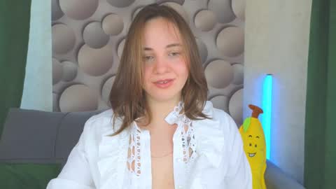 cutesmile sharon online show from February 2025 05:20:01 AM