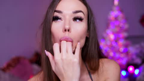 Snapshot of cutesmilebaby chatting on December 2024 10:20:01 PM Rita4u online show from December 2024 10:20:01 PM