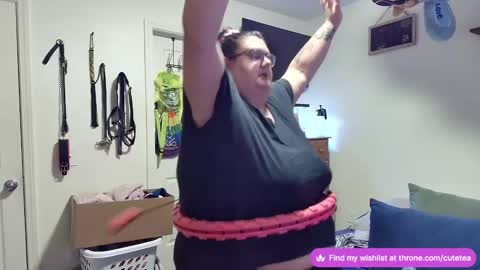 Snapshot of cutetea_time chatting on February 2025 12:28:01 AM Cutetea online show from February 2025 12:28:01 AM