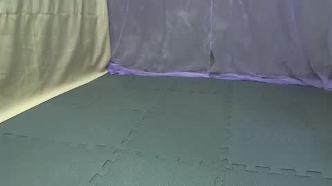 Snapshot of cutetinyasian143_ chatting on October 2025 03:23:02 AM cutetinyasian143_ online show from October 2025 03:23:02 AM