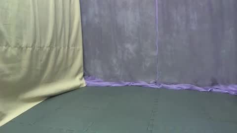 cutetinyasian143_ online show from December 2025 02:06:02 AM