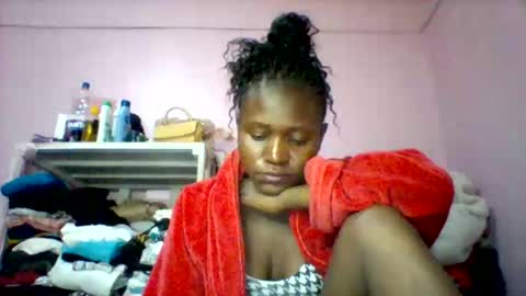 Snapshot of cutezola chatting on September 2025 11:04:02 PM cutezola online show from September 2025 11:04:02 PM