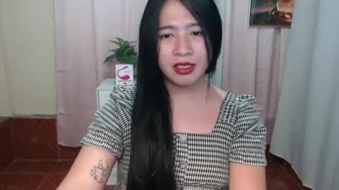 Snapshot of cutie_asianwoman chatting on December 2024 05:55:02 PM cutie_asianwoman online show from December 2024 05:55:02 PM