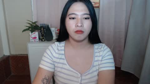Snapshot of cutie_asianwoman chatting on January 2025 07:10:02 PM cutie_asianwoman online show from January 2025 07:10:02 PM