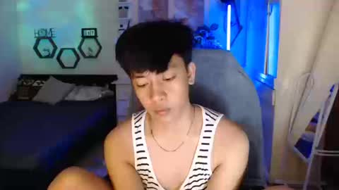 Neil Taylor online show from December 2025 04:24:01 PM